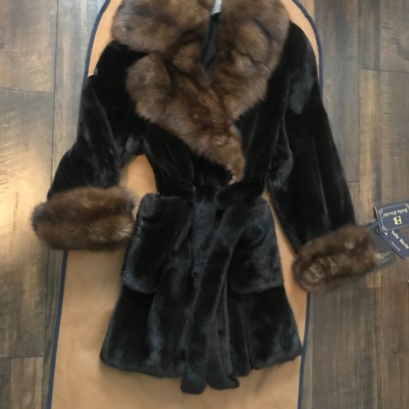 MINK & SABLE BellaBicchi Coat made for Neiman Marcus Collection NWTags & CoatBag - Picture 16 of 16
